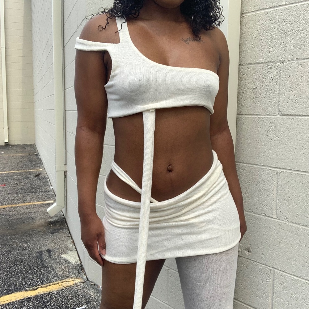 Giastáni Slouch Cream Top